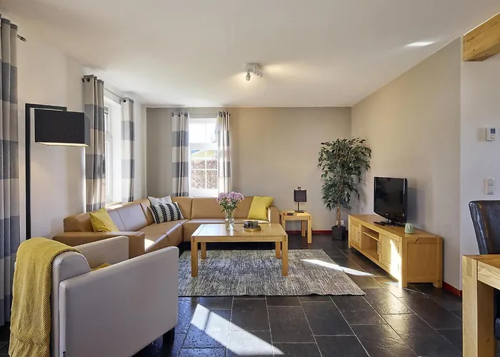 In Limburg With Subtropical Pool Roggel