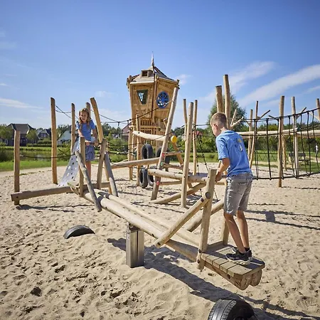 In Limburg With Subtropical Pool *